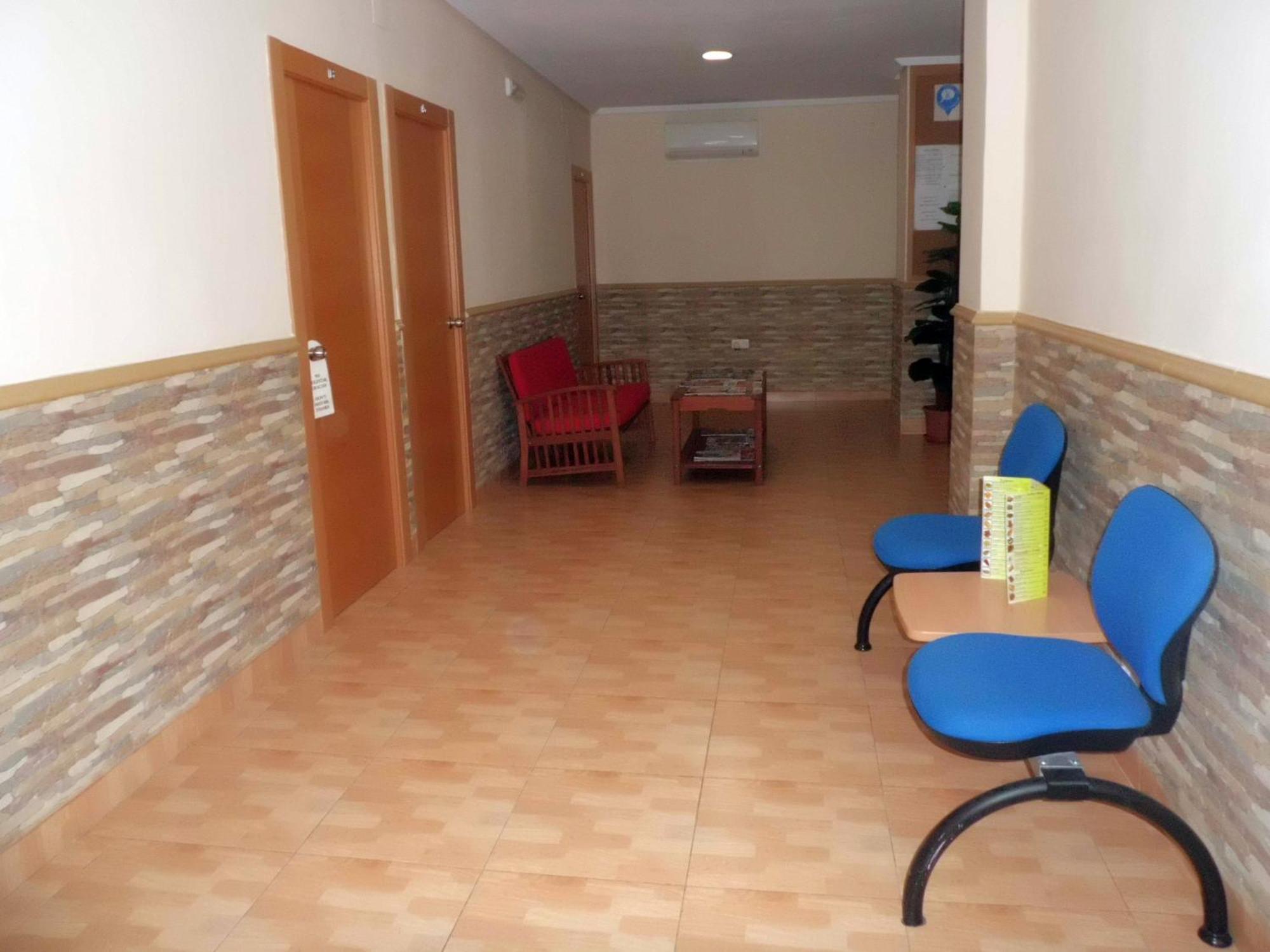 Hostal Abastos Valencia Exterior photo