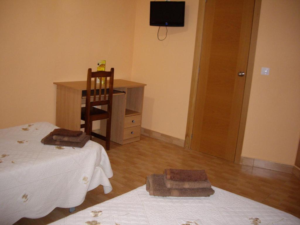 Hostal Abastos Valencia Exterior photo